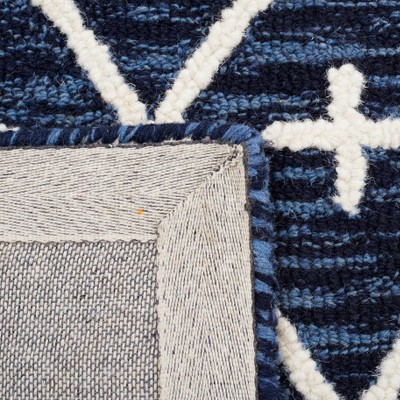 Navy and Ivory Hand-Tufted Wool Area Rug, 5' x 8'