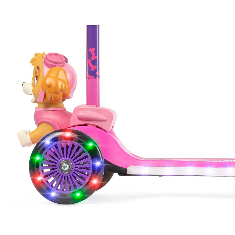 Paw Patrol Skye 3D Tilt and Turn Scooter with Light Up Deck and Wheels, 3 of 7