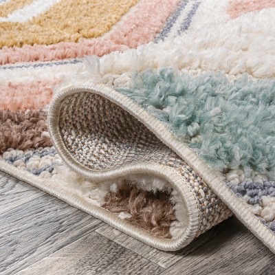 Elin Chevron High-Low Multi/Cream Synthetic Runner Rug, 2'-2" X 8'