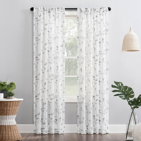 Carys Floral Print Curtains