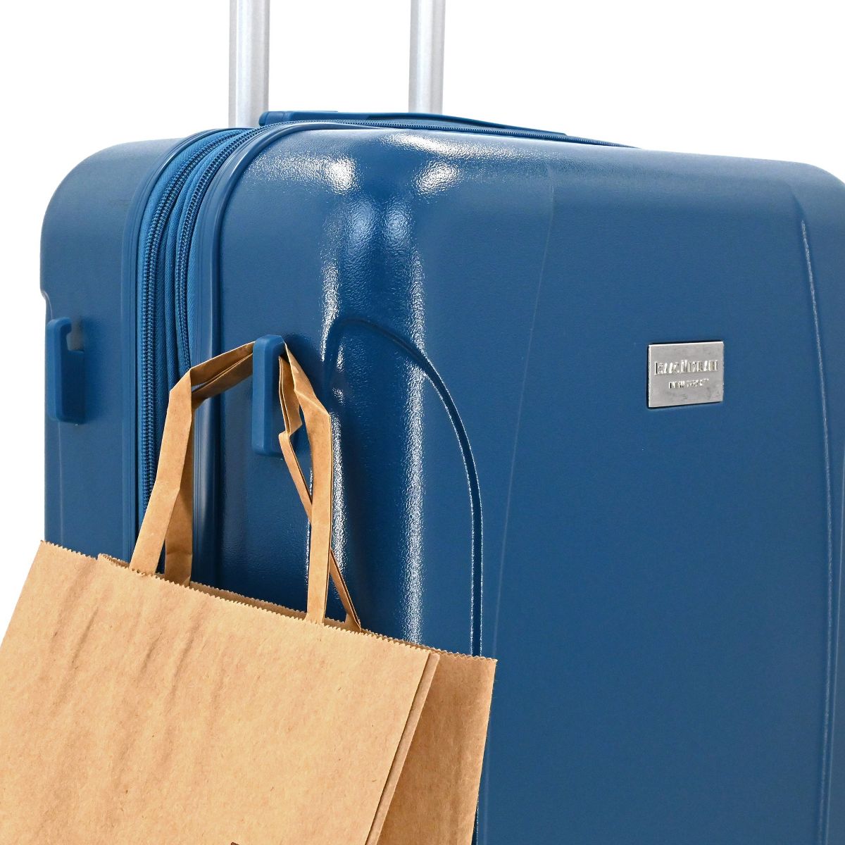 Isaac Mizrahi Luna 20" Hardside Expandable Carry On Luggage Spinner Suitcase with 360° Wheels & Telescoping Handle - thumbnail 6