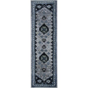 Vintage Hamadan VTH203 Power Loomed Indoor Rugs - Safavieh - 1 of 4