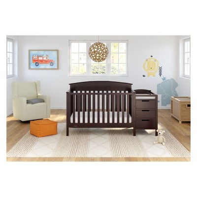 Benton crib hot sale and changer