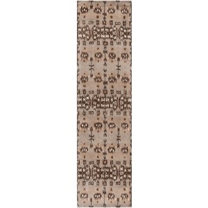 Wyndham WYD721 Hand Tufted Indoor Rugs - Safavieh - 1 of 3
