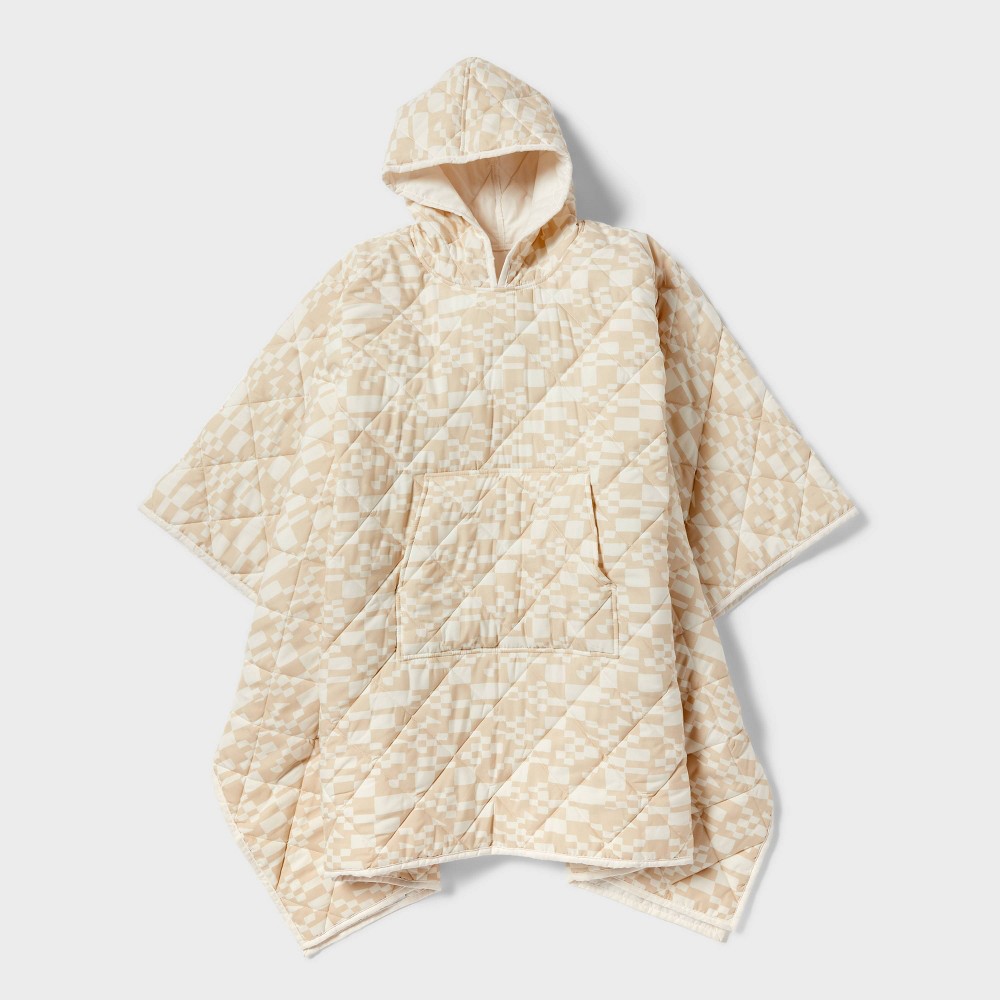 Quilted Wearable Blanket White/Tan Pattern - Room Essentials™