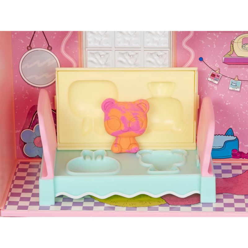 L.O.L. Surprise! Squish Sand Magic House with Tot - Playset with Collectible Doll Squish Sand Surprises Accessories, 4 of 8