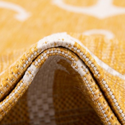 Yellow Octagon Outdoor Synthetic Rug with White Anchor Pattern