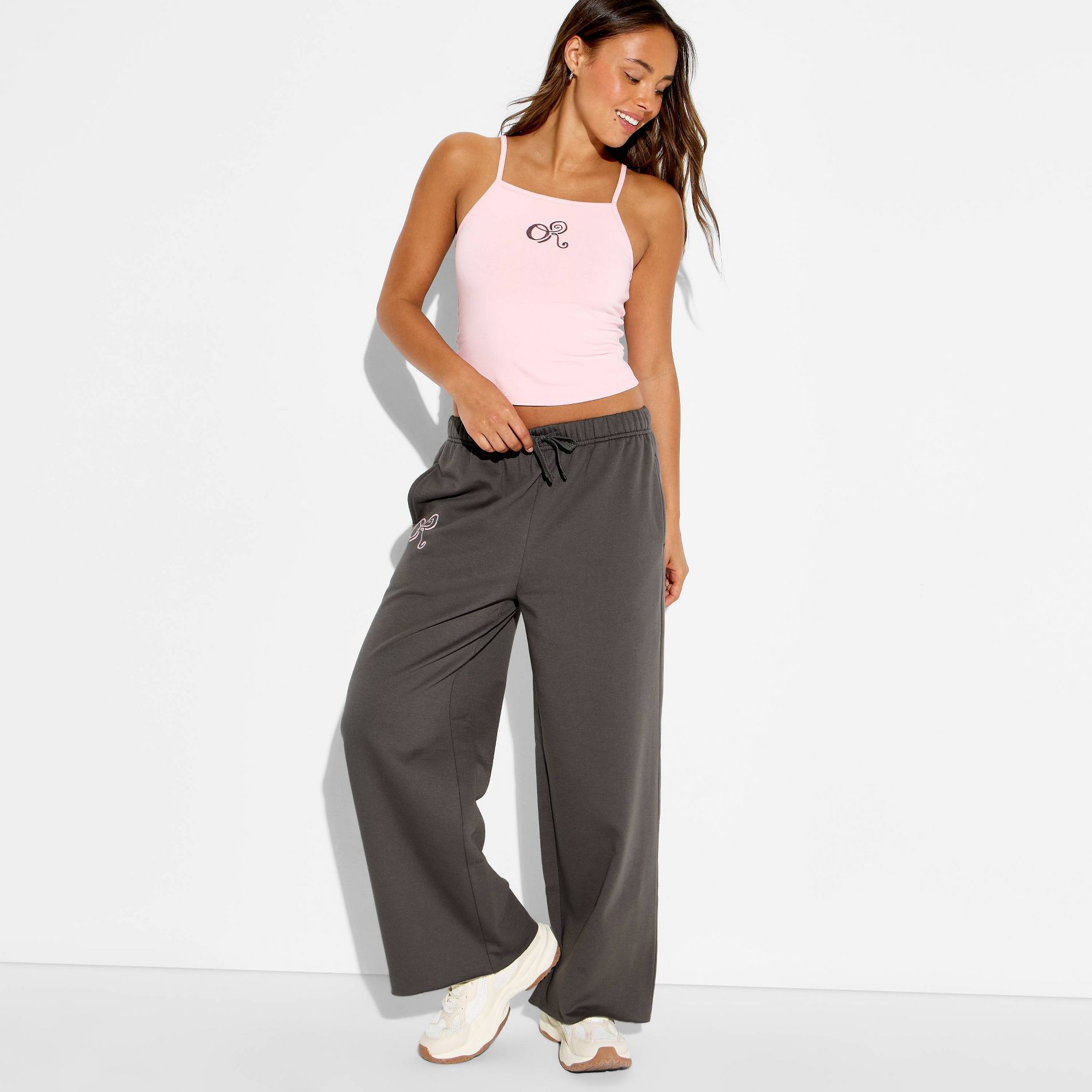 Women's Olivia Rodrigo Graphic SweatPants - Gray