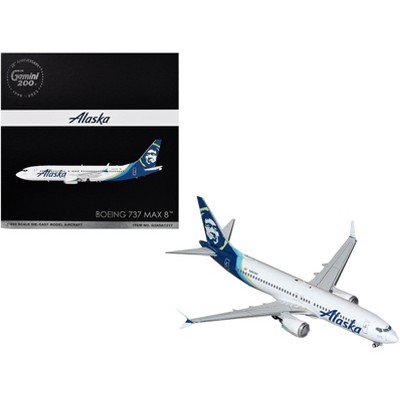 Boeing 737 MAX 8 Commercial Aircraft "Alaska Airlines" White w/Blue Tail "Gemini 200" Series 1/200 Diecast Model by GeminiJets