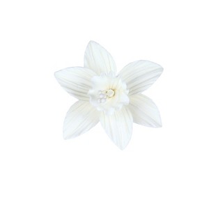 O'Creme White Daffodil Gumpaste Flowers - Set of 6 - 1 of 2