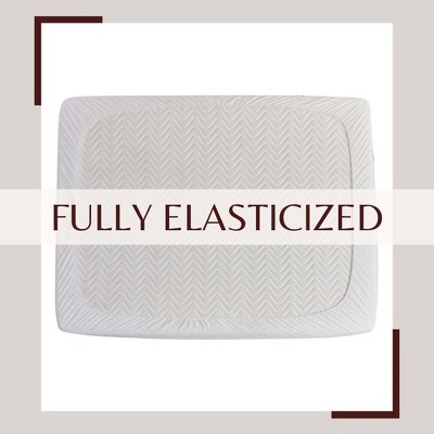 Full Size White Down Alternative Waterproof Quilted Mattress Pad