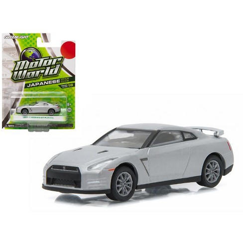 11 Nissan Gt R R35 Silver 1 64 Diecast Model Car By Greenlight Target