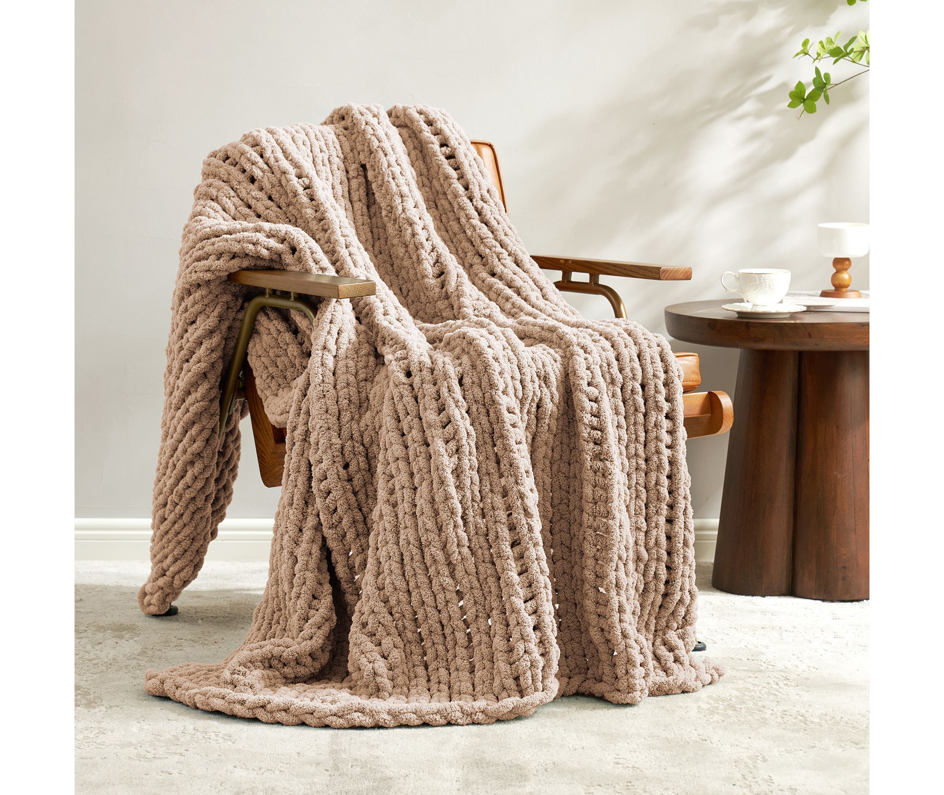 Chunky Knit Handmade Chenille Cable Knitted Crochet Throw Blanket-Amelie Home