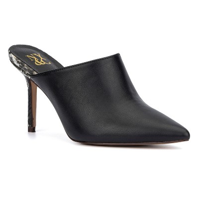 New York & Company Women's Carletta Pumps