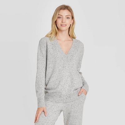 v neck sweater
