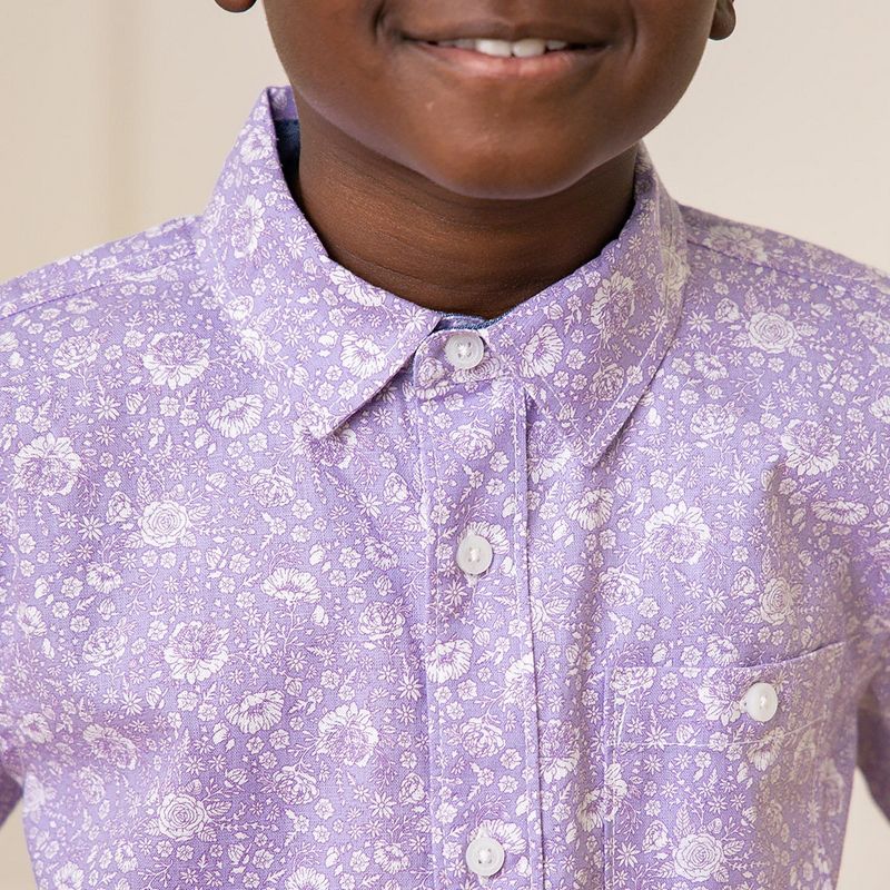 Hope & Henry Boys' Short Sleeve Linen Shirt with Side Vent, Kids, 3 of 7