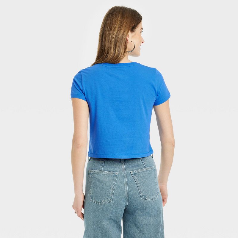 Women's Shrunken Short Sleeve T-Shirt - Universal Thread™, 3 of 8
