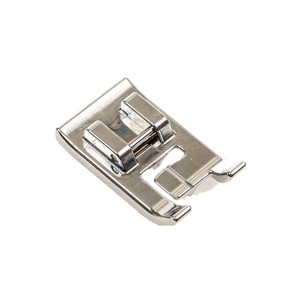 Brother SA192 7mm Piping Sewing Foot Snap On - 1 of 1