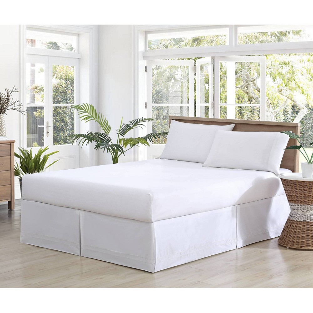 Photos - Bed Linen Tommy Bahama King Solid Tailored Bedskirt White  