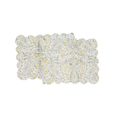 damask table runner