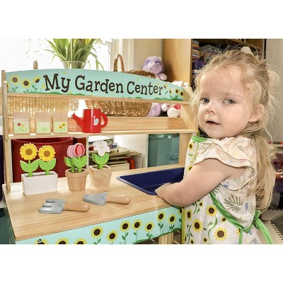 Svan Wooden Toy Gardening Center Indoor Playset - 22 Pc Garden Stand S