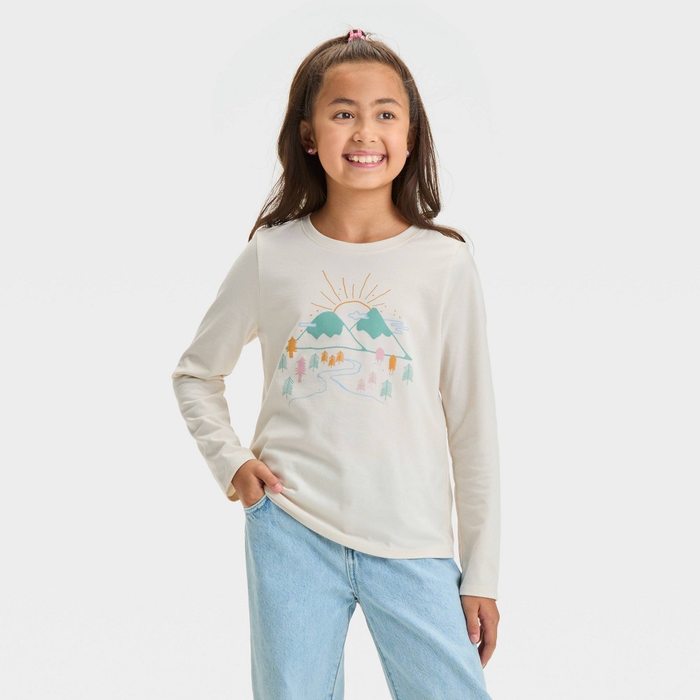 Girl Long Sleeve Mountain Graphic T-Shirt