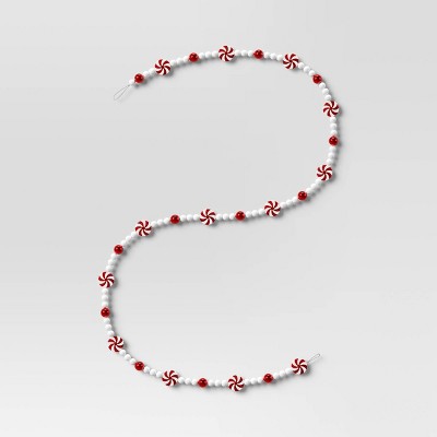 Northlight 15' X .25 Shiny Faceted Red Beaded Christmas Garland
