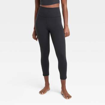 Women's Everyday Soft Ultra High-Rise Capri Leggings - All In Motion™ Black