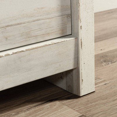 White Plank Farmhouse 4-Drawer Chest with Soft Close