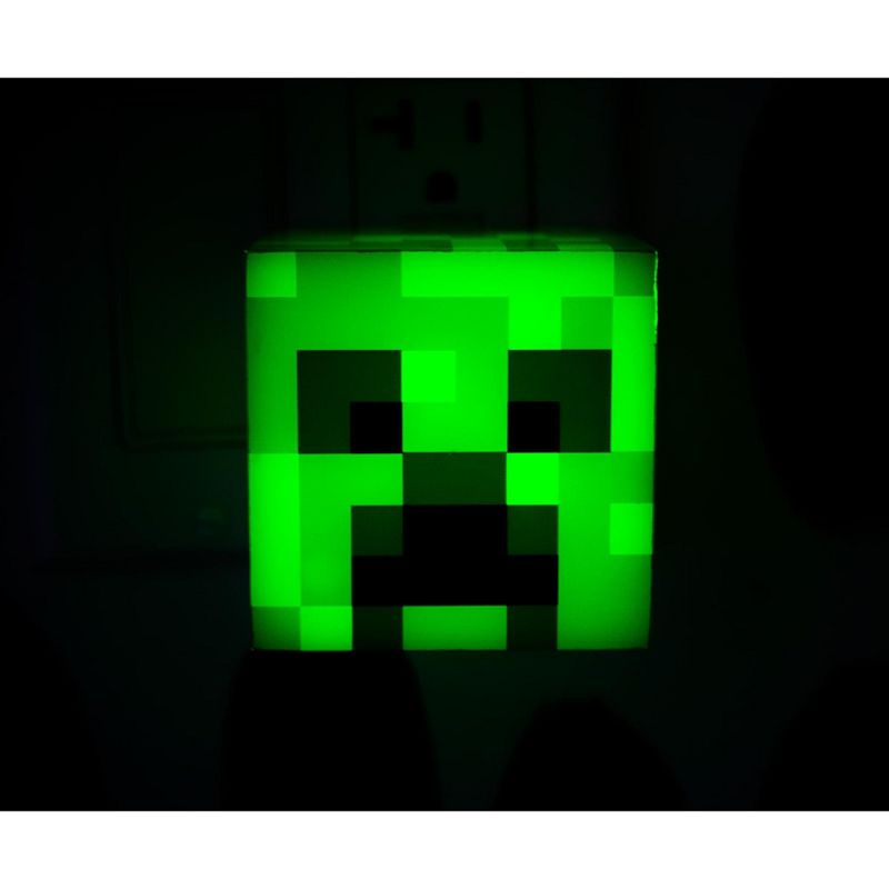 Ukonic Minecraft Green Creeper Plug-In Nightlight with Auto Dusk to Dawn Sensor, 2 of 7