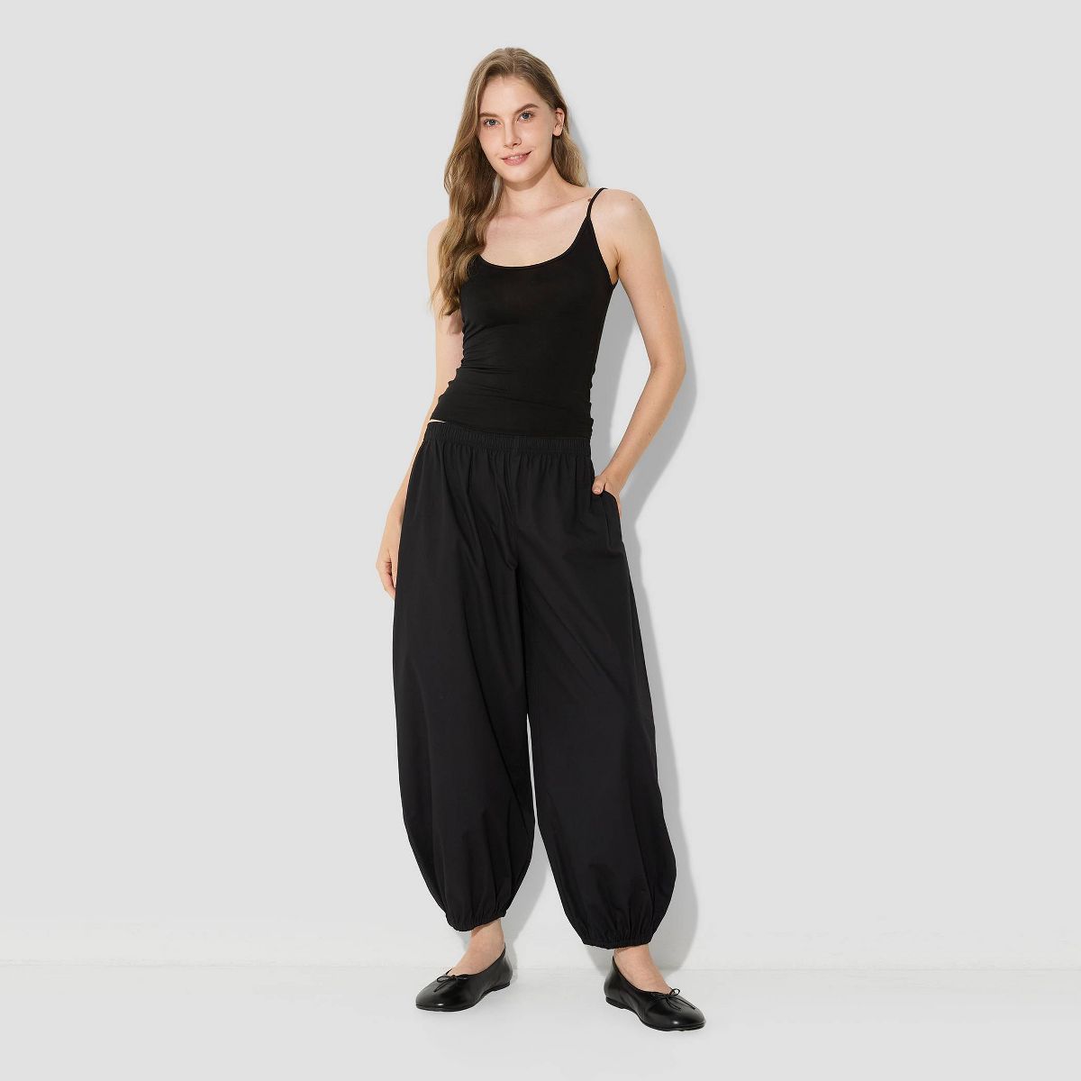 Women's Low-Rise Balloon Pants - Wild Fable™