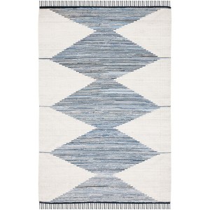Kilim With Fringes KLM309 Flat Weave Rugs - Safavieh - 1 of 4