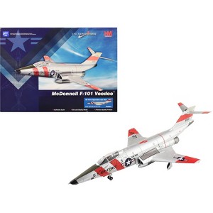 McDonnell RF-101C Voodoo Fighter Aircraft "Operation Sun Run" (1957) USAF "Air Power Series" 1/72 Diecast Model by Hobby Master - 1 of 4