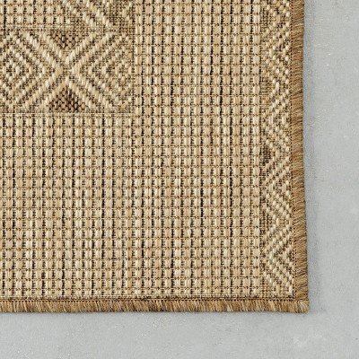 Ayla Beige Bohemian Indoor/Outdoor Synthetic Area Rug