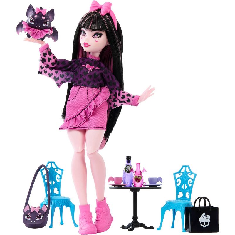 Monster High Faboolous Pets Draculaura and Clawdeen Wolf Fashion Dolls with Two Pets (Target Exclusive), 3 of 9