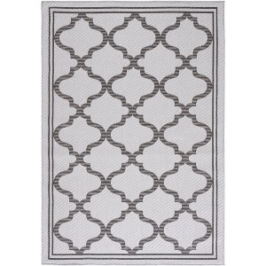Bermuda BMU810 Power Loomed Rug - Safavieh - 1 of 4