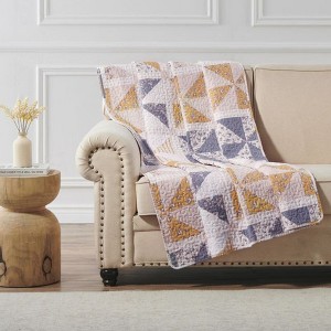 Greenland Home Fashions Pinwheel & Posey Throw, 50"x60", Reversible Cotton Quilt, Floral Cabana Style, Machine Washable - 1 of 4