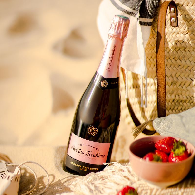 Champagne Nicolas Feuillatte R&#233;serve Exclusive Ros&#233; - 750ml Bottle, 5 of 11