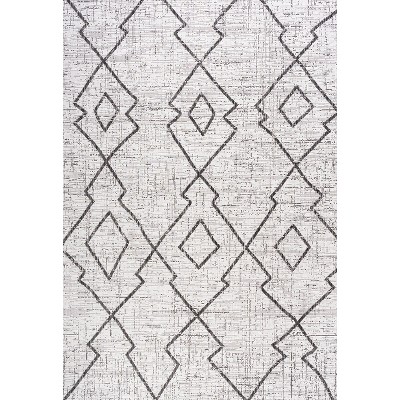 Reversible Black Trellis Synthetic Indoor/Outdoor Rug