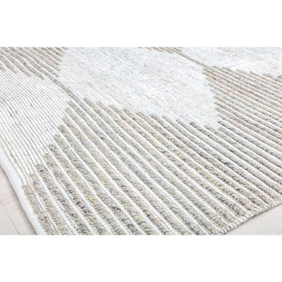 Handmade Geometric Gray Synthetic 5' x 7' Area Rug