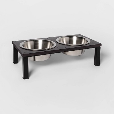 metal dog bowls