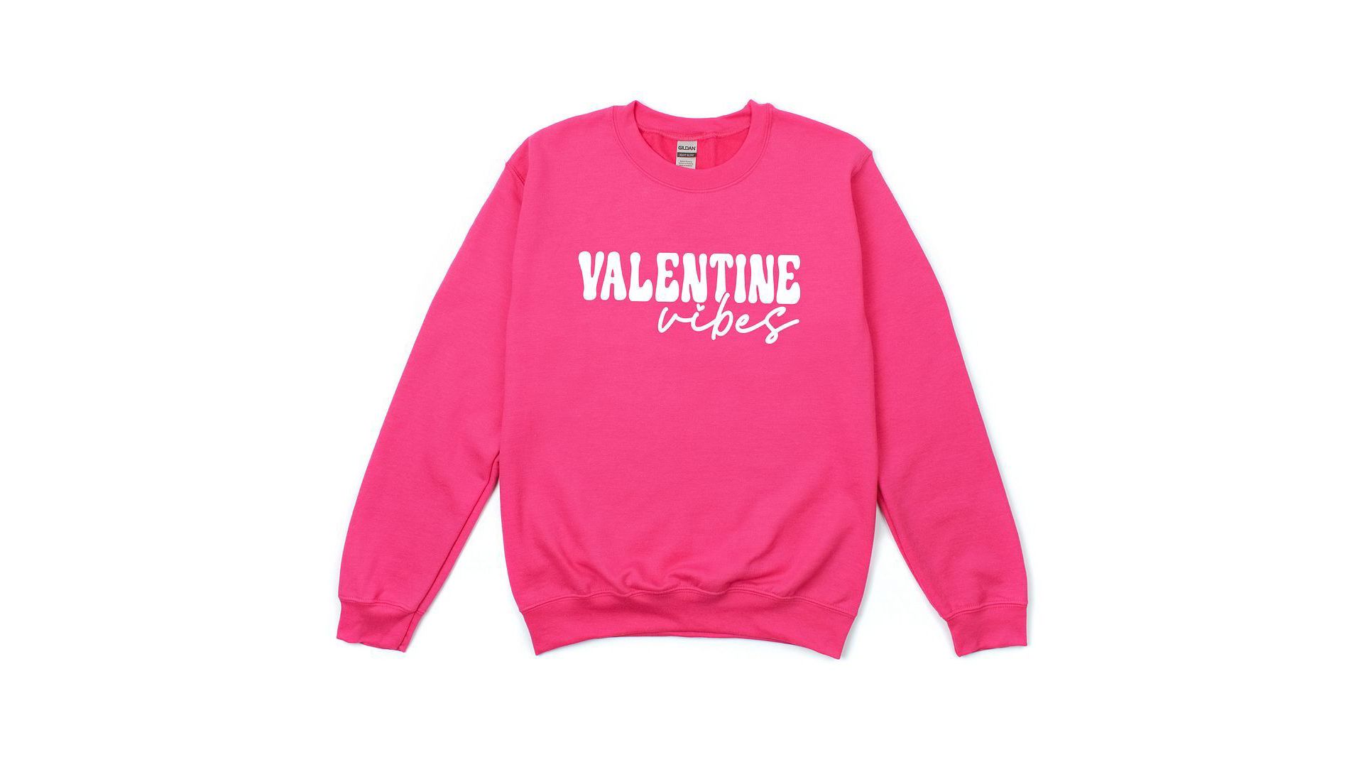 Simply Sage Market Women's Graphic Sweatshirt Retro Valentine Vibes - L - Raspberry