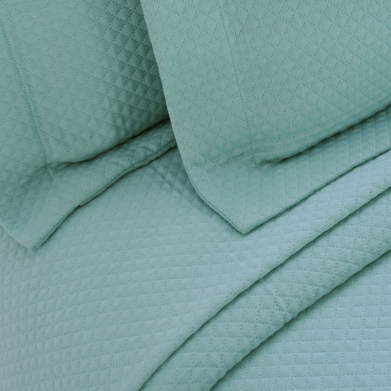 Geometric Rustic Traditional Raised Jacquard Matelasse Cotton Diamond Solitaire 3-Piece Bedspread Set by Blue Nile Mills, 4 of 9