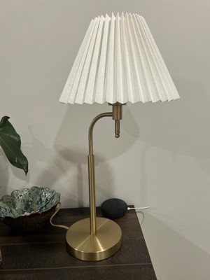 Perla Pleated Table Lamp – Metavaya