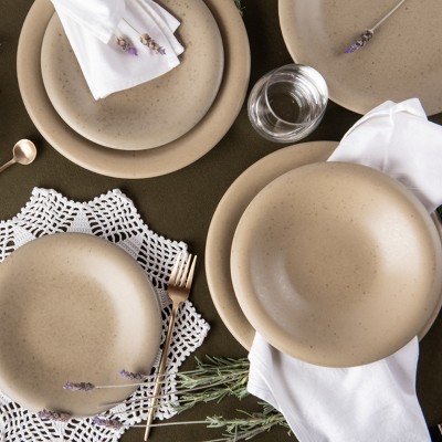 Aro 12-Piece Off-White Ceramic Dinnerware Set, Service for 4