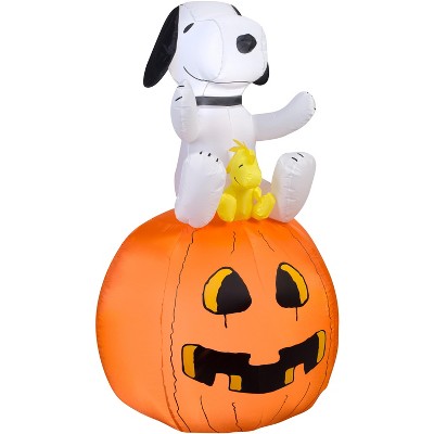 Gemmy Airblown Snoopy on Pumpkin Peanuts, 4.5 ft Tall, Multicolored