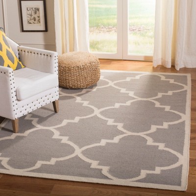 Handmade Dark Grey and Ivory Wool Geometric Area Rug