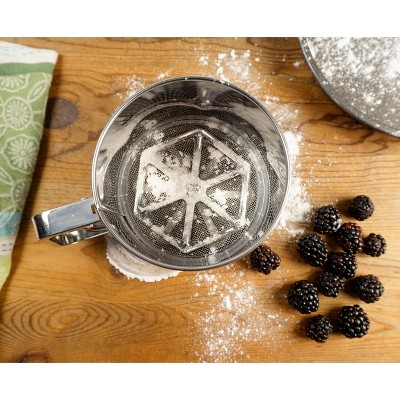 Stainless Steel Triple Mesh Flour Sifter, 3 Cup Capacity