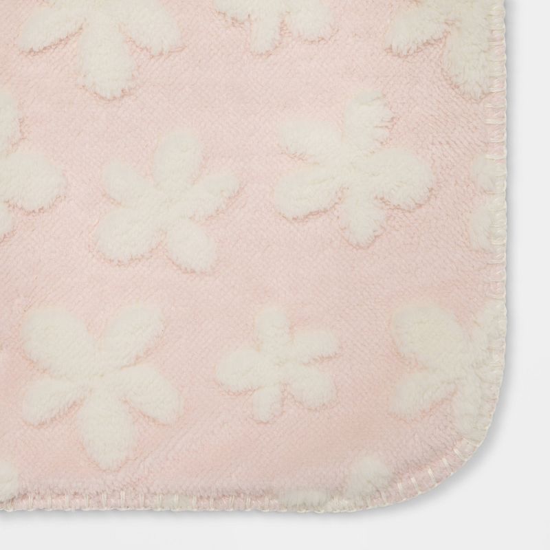 Plush Stroller Blanket Daisy  - Cloud Island&#8482; Pink, 4 of 7