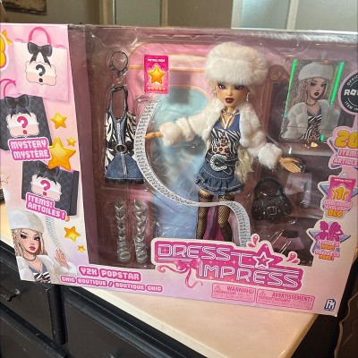 Dress To Impress Deluxe Playset 3 in 1 : Target